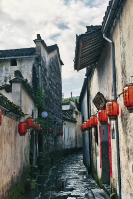 西递景区智慧票务新篇章：人脸识别系统打造“三日畅游”自由行体验。